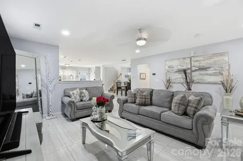 14227 Lake Crossing Drive Charlotte NC 28278