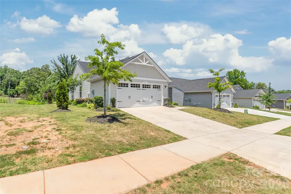 4105 Jones Creek Lane Charlotte NC 28215