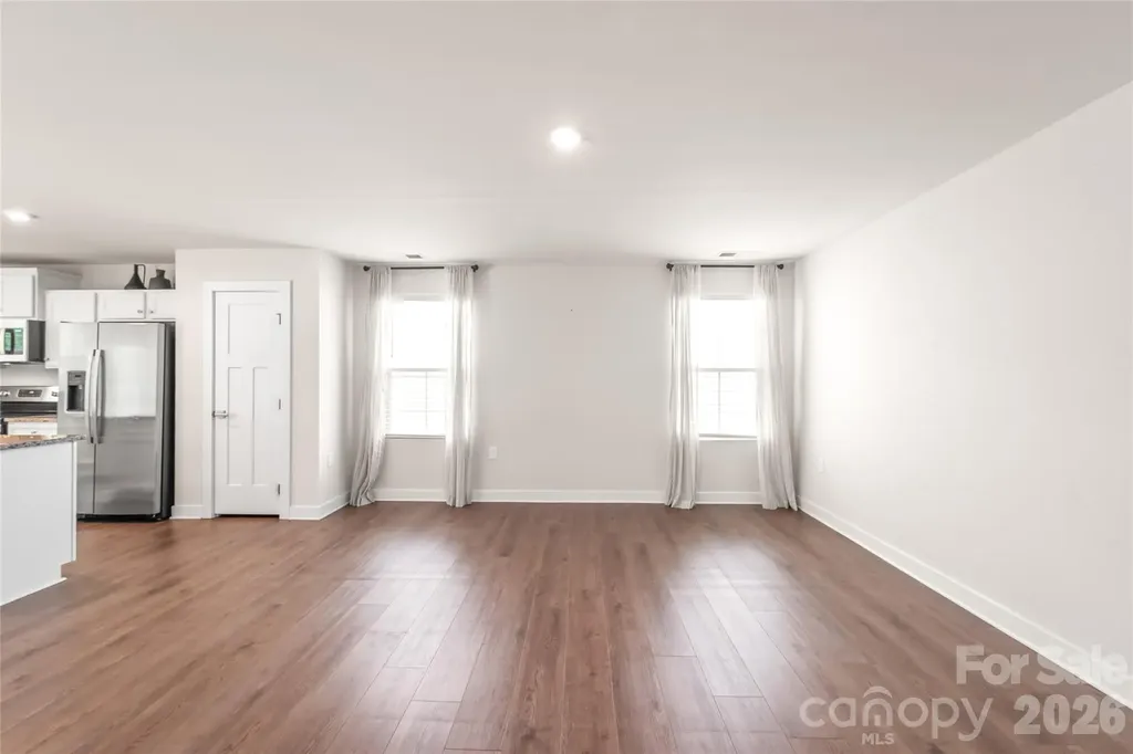 4105 Jones Creek Lane Charlotte NC 28215