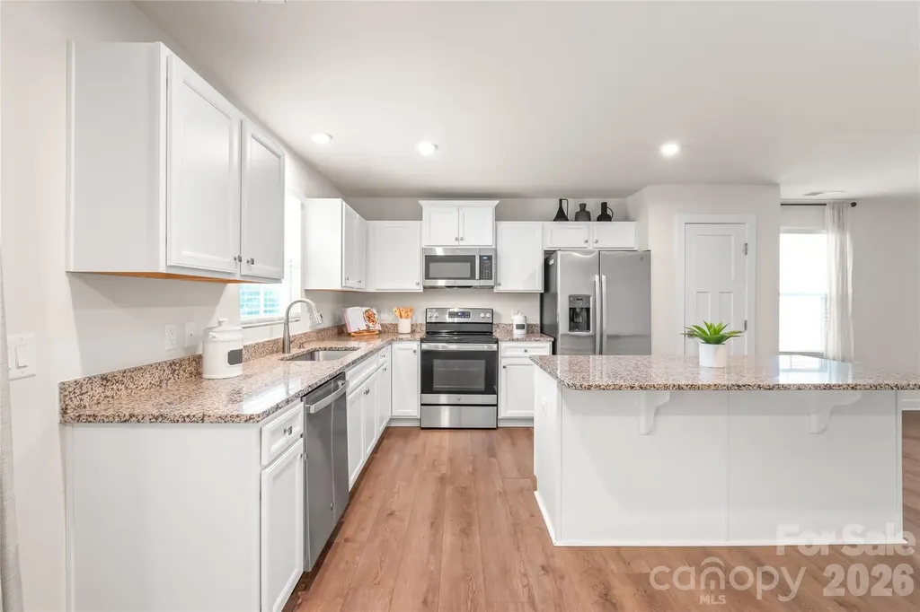 4105 Jones Creek Lane Charlotte NC 28215
