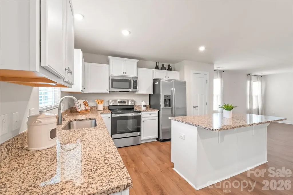 4105 Jones Creek Lane Charlotte NC 28215