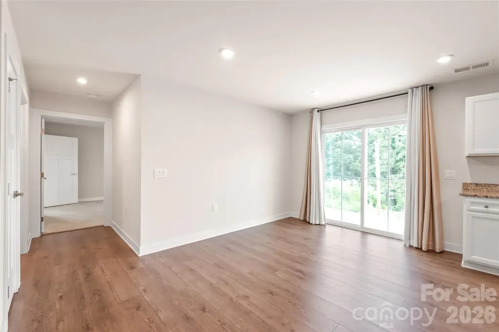 4105 Jones Creek Lane Charlotte NC 28215