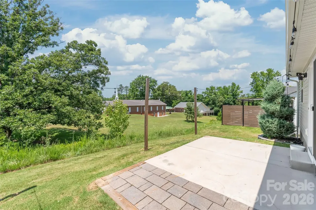 4105 Jones Creek Lane Charlotte NC 28215