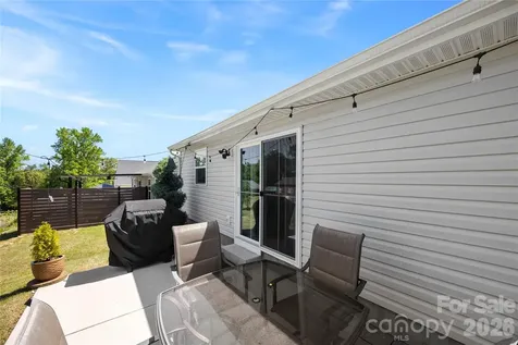 4105 Jones Creek Lane Charlotte NC 28215