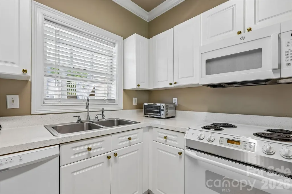 8923 Meadow Vista Road Charlotte NC 28213