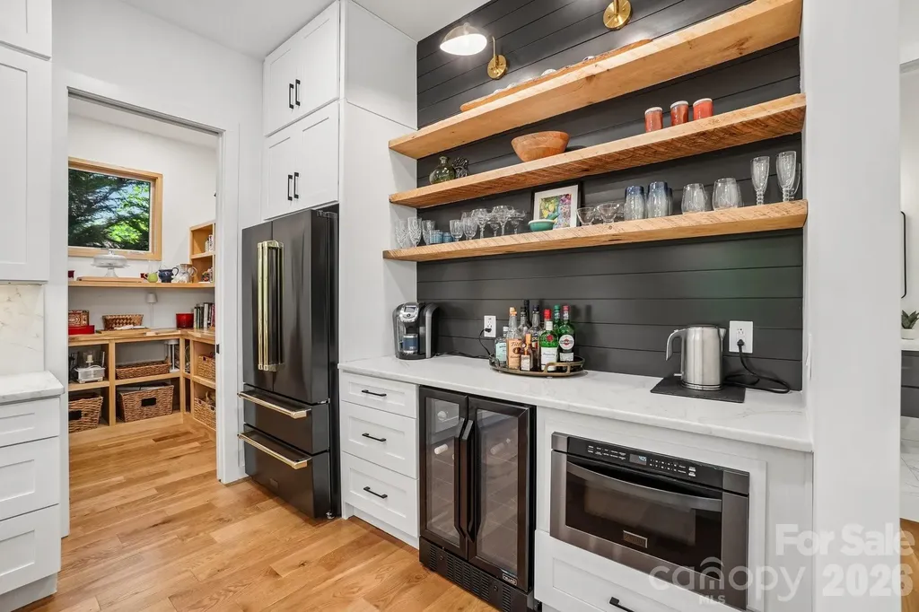 101 Santee Street Asheville NC 28801