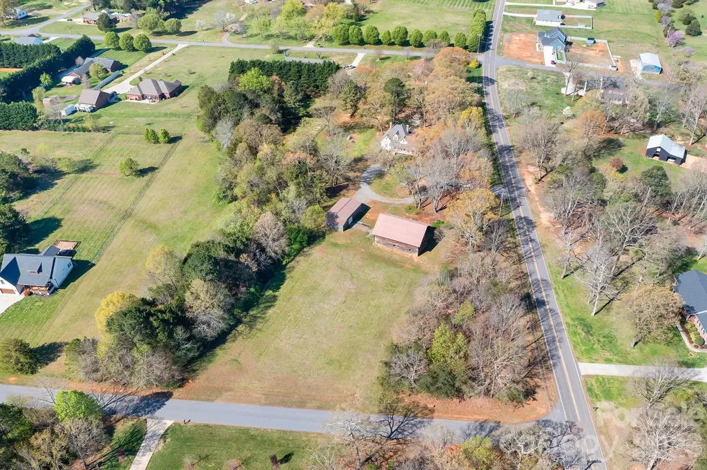 1315 Scotts Creek Road Statesville NC 28625
