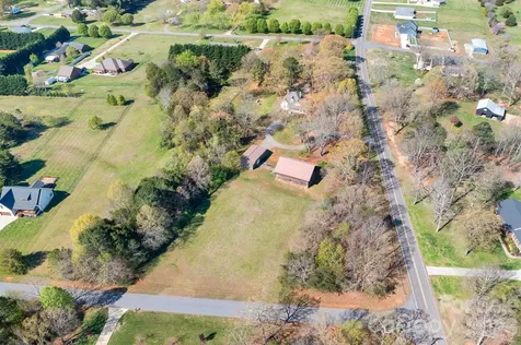 1315 Scotts Creek Road Statesville NC 28625