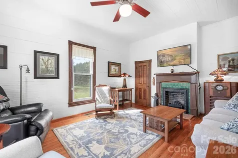 1315 Scotts Creek Road Statesville NC 28625