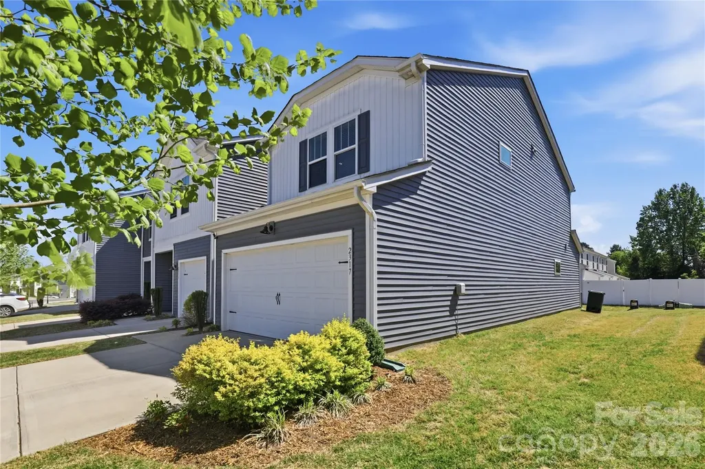 2317 Belterra Drive Charlotte NC 28216