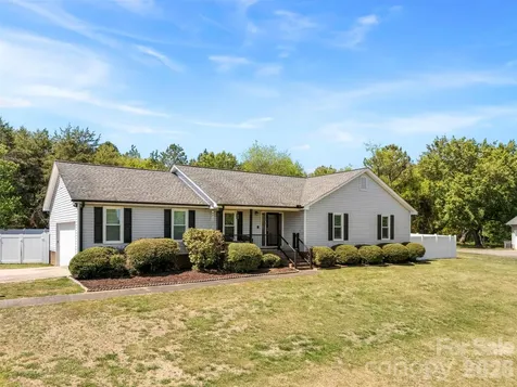 114 Cross Creek Drive Cherryville NC 28021