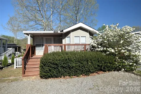 124 Pike Point Waynesville NC 28785