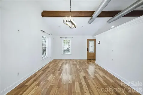 813 Walnut Avenue Charlotte NC 28208