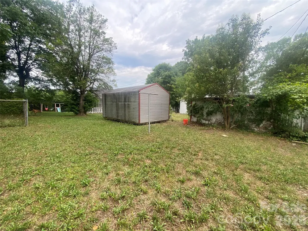 901 Indiana Street Kannapolis NC 28083