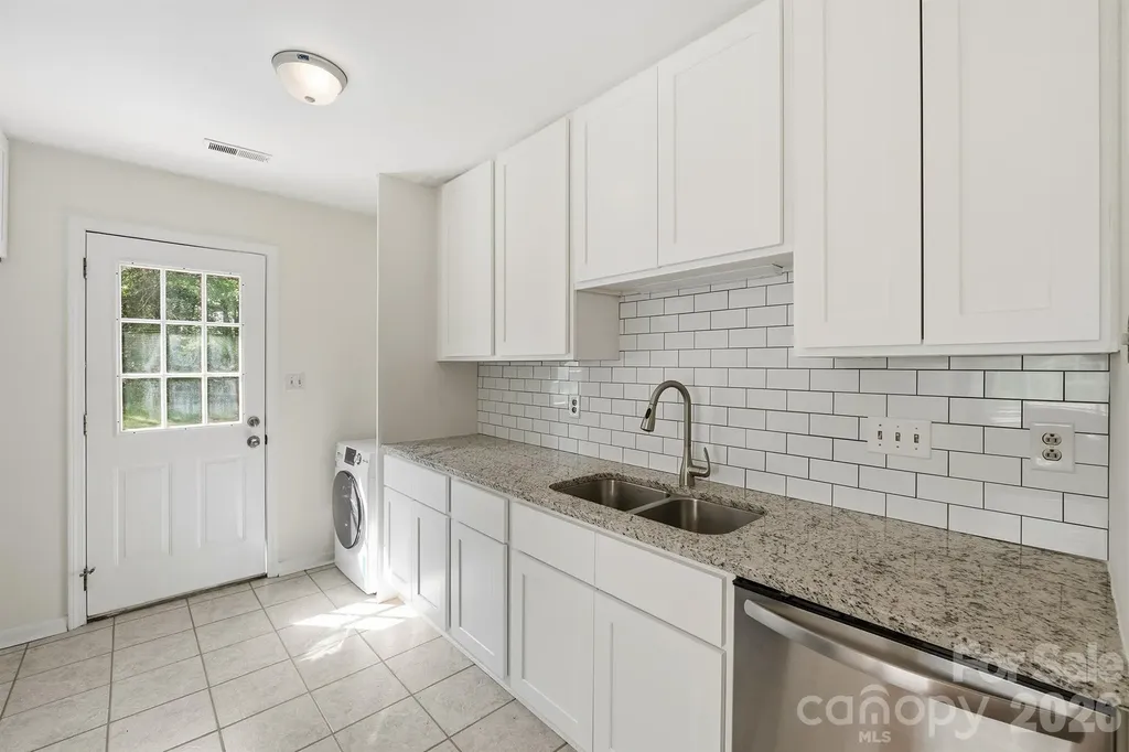 14019 Eden Court Pineville NC 28134