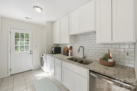 14019 Eden Court Pineville NC 28134