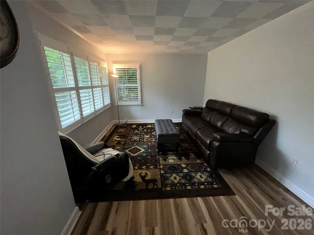 110 9th Street Black Mountain NC 28711
