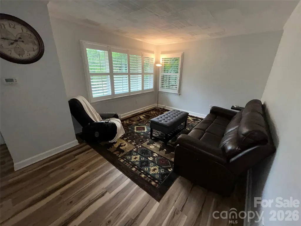 110 9th Street Black Mountain NC 28711