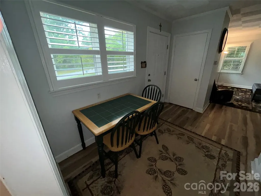 110 9th Street Black Mountain NC 28711