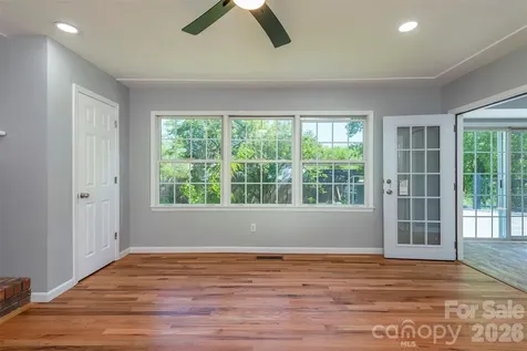 23 Westmont Drive Asheville NC 28806