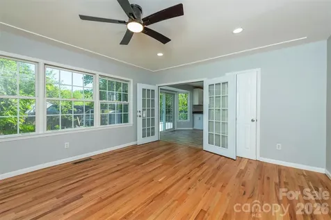 23 Westmont Drive Asheville NC 28806