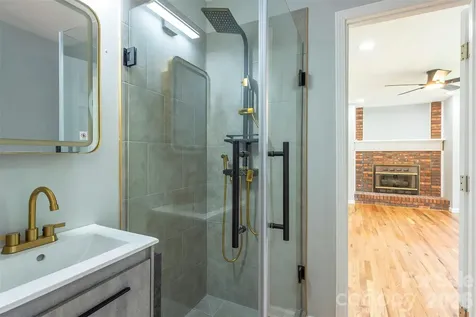 23 Westmont Drive Asheville NC 28806