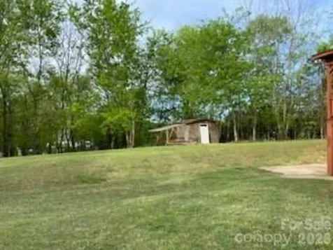 2026 Dogwood Trail Shelby NC 28150