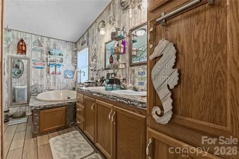 130 Hunterpond Lane Statesville NC 28677