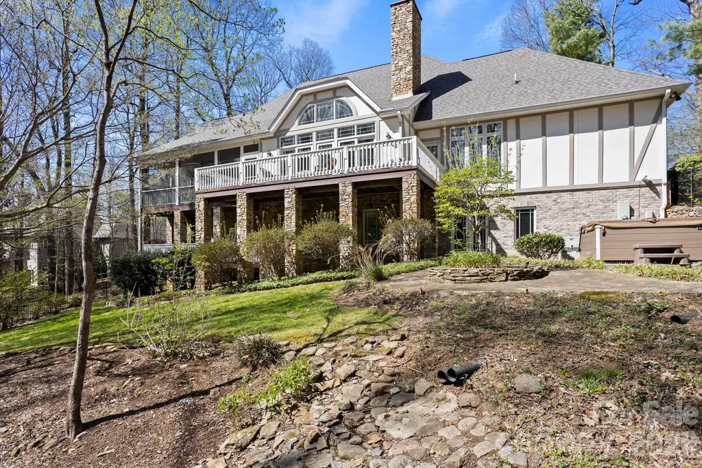 106 Farwood Court Flat Rock NC 28731