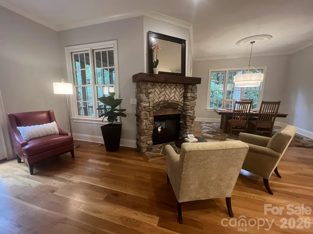 1514 Elmsford Lane Matthews NC 28105