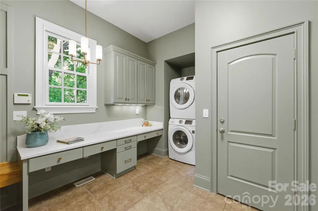 1514 Elmsford Lane Matthews NC 28105