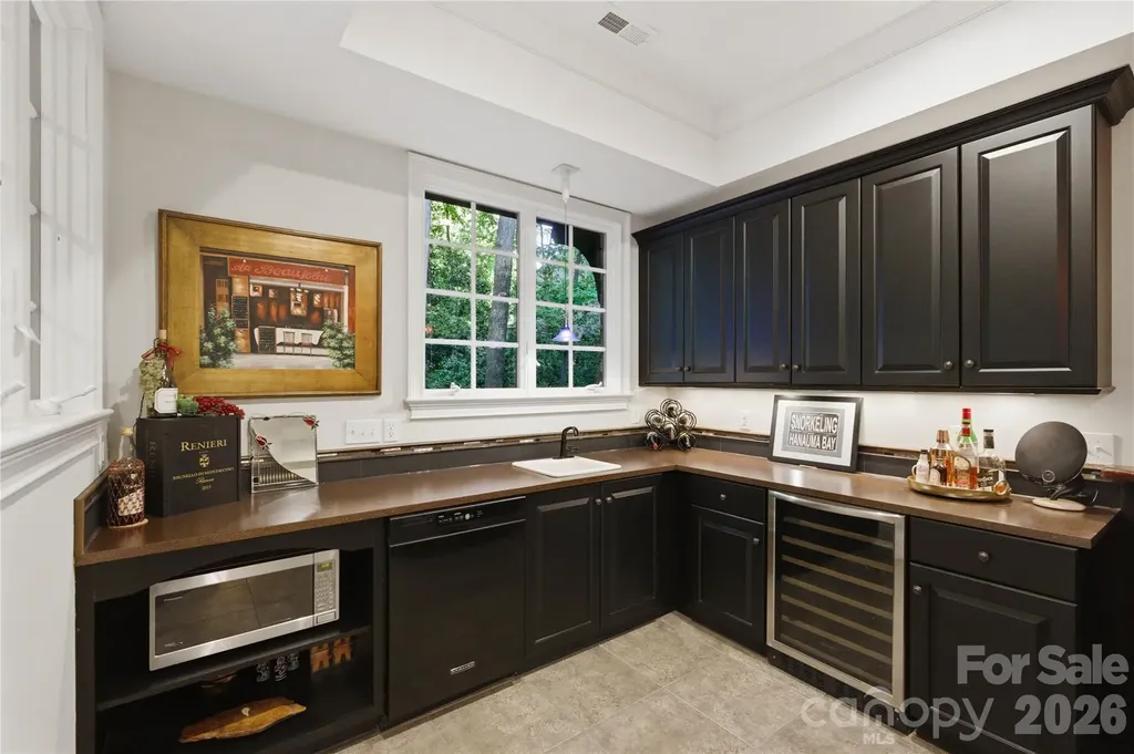 1514 Elmsford Lane Matthews NC 28105