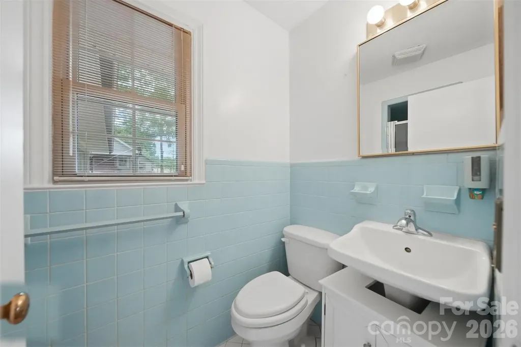 105 Ann Street Morganton NC 28655