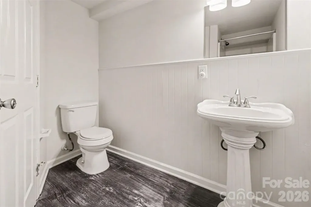 7609 Holly Grove Court Charlotte NC 28227