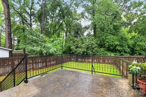 1735-1737 Herrin Avenue Charlotte NC 28205