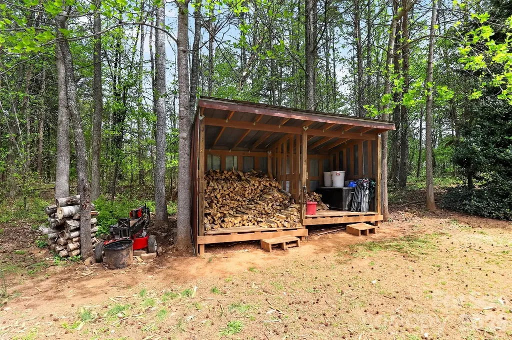 155 Amity Church Road Iron Station NC 28080