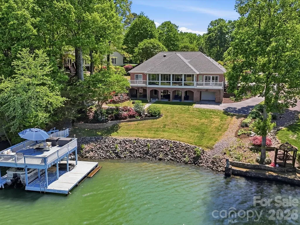 154 Quail Hollow Drive Kings Mountain NC 28086