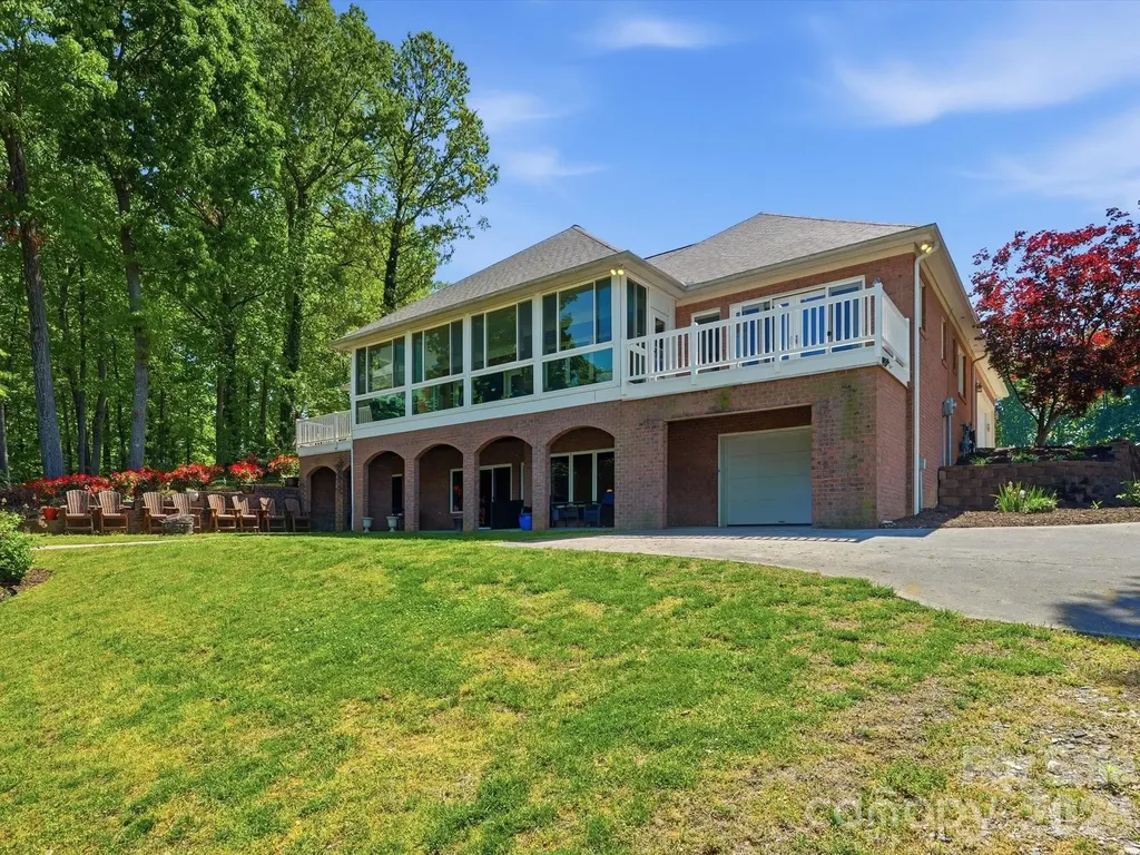 154 Quail Hollow Drive Kings Mountain NC 28086