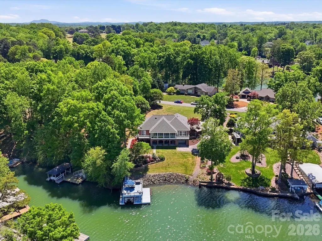 154 Quail Hollow Drive Kings Mountain NC 28086