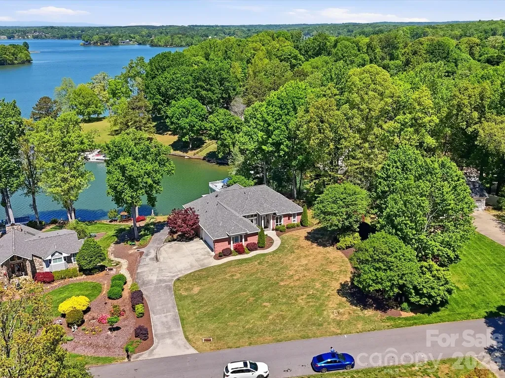 154 Quail Hollow Drive Kings Mountain NC 28086