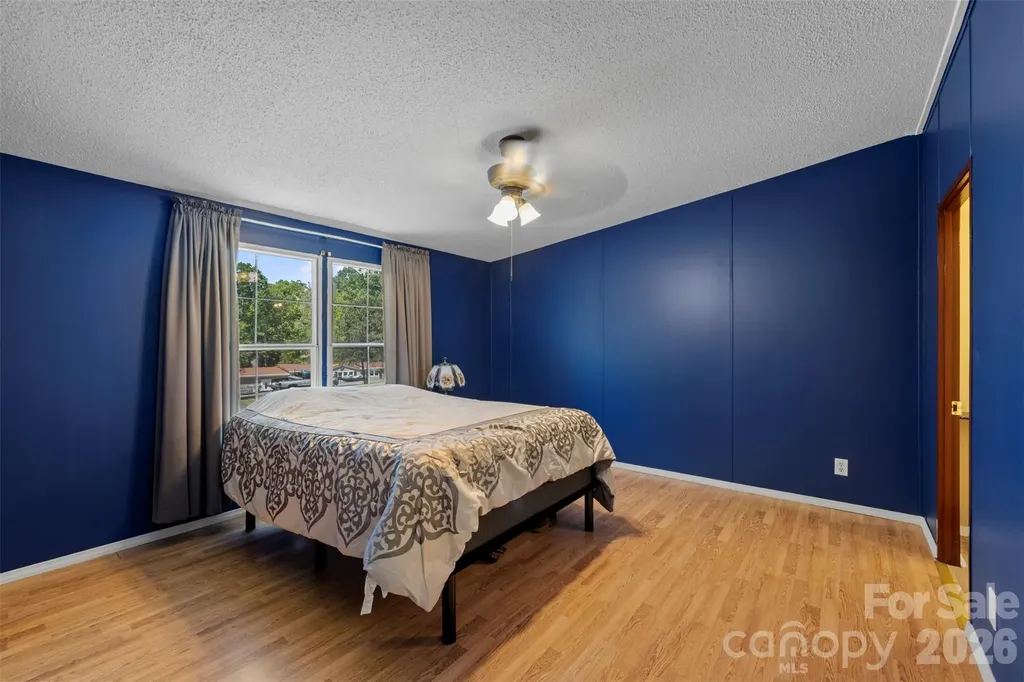 2095 Wildwood Drive Hickory NC 28601