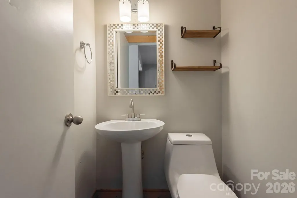 636 Chipley Avenue Charlotte NC 28205