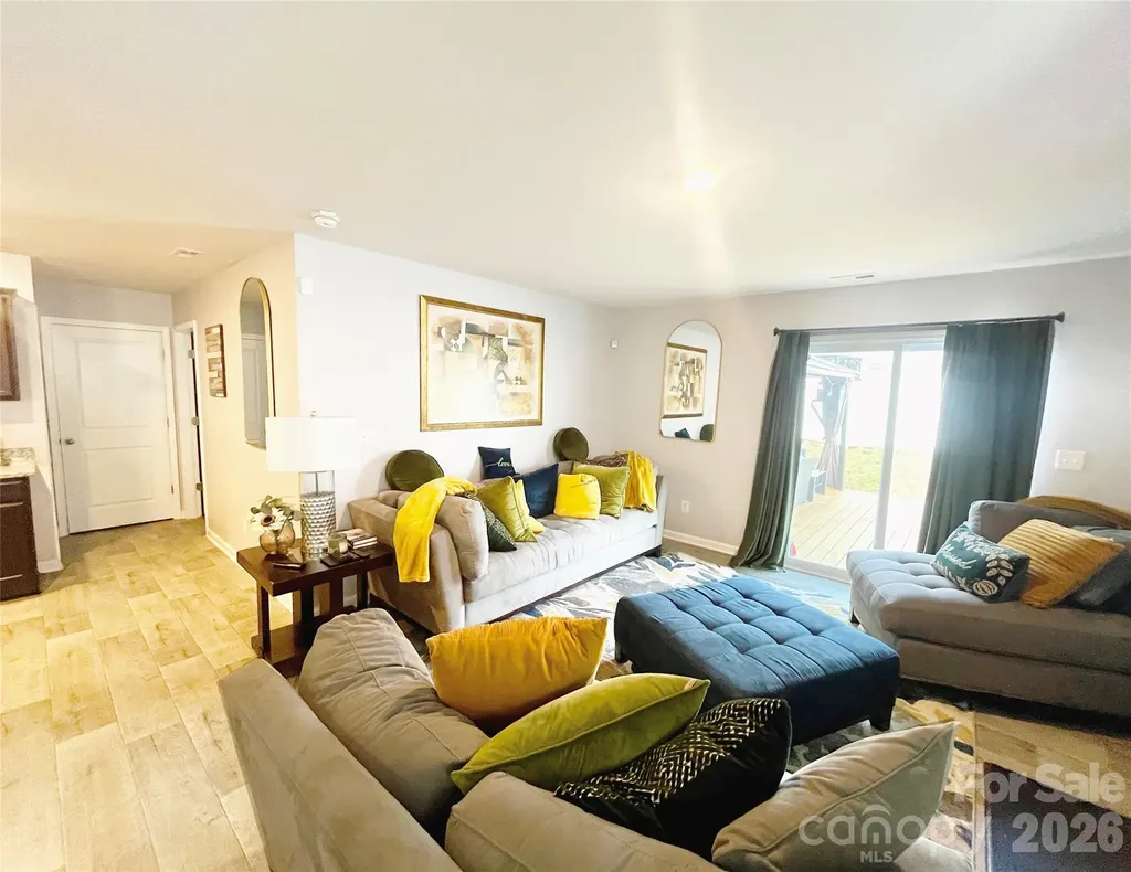 3044 Winesap Drive Dallas NC 28034