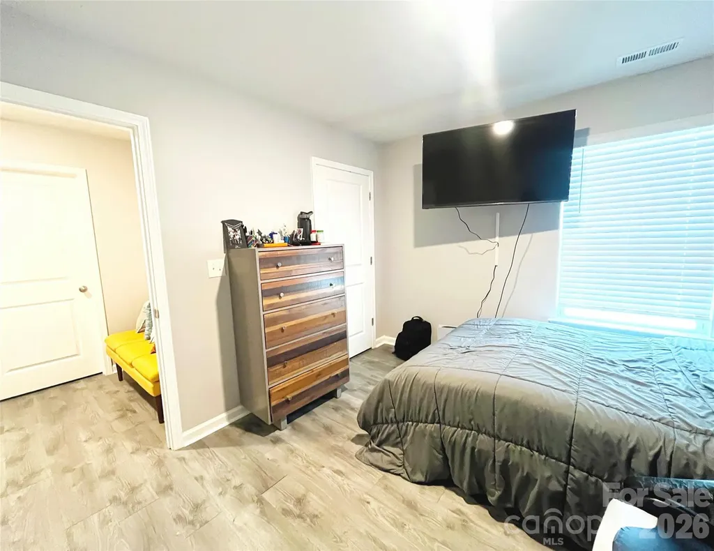 3044 Winesap Drive Dallas NC 28034