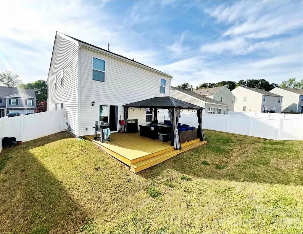 3044 Winesap Drive Dallas NC 28034