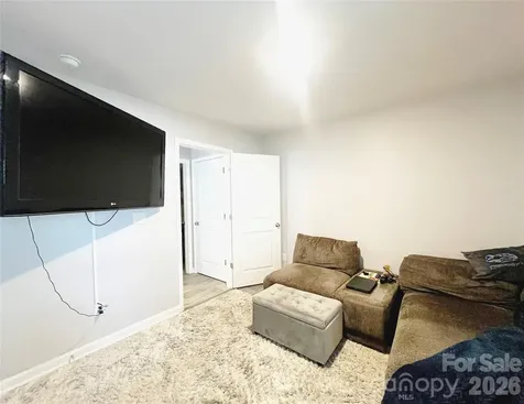 3044 Winesap Drive Dallas NC 28034
