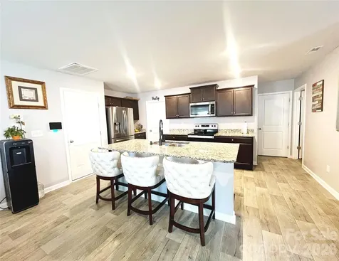 3044 Winesap Drive Dallas NC 28034