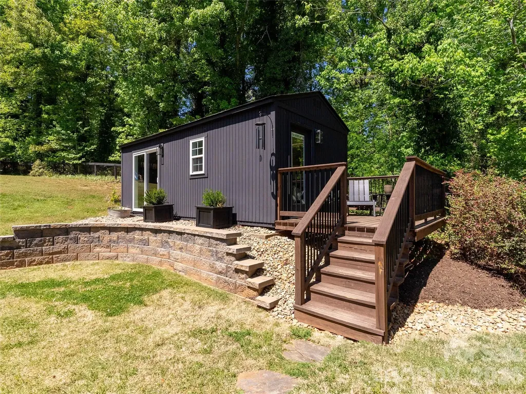310 Case Street Columbus NC 28722