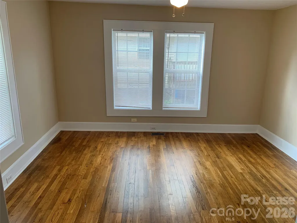 208 Parker Avenue Mooresville NC 28115
