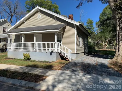 208 Parker Avenue Mooresville NC 28115